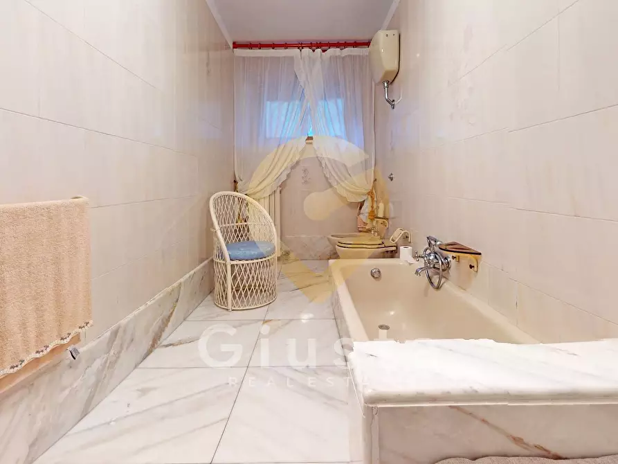 Immagine 14 di Casa indipendente in vendita  in via centrale elettrica a Mesagne