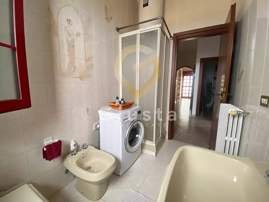 Immagine 18 di Villa in vendita  in Via San Marco Evangelista a Brindisi