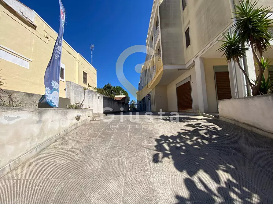 Immagine 2 di Appartamento in vendita  in Via Materdomini a Brindisi