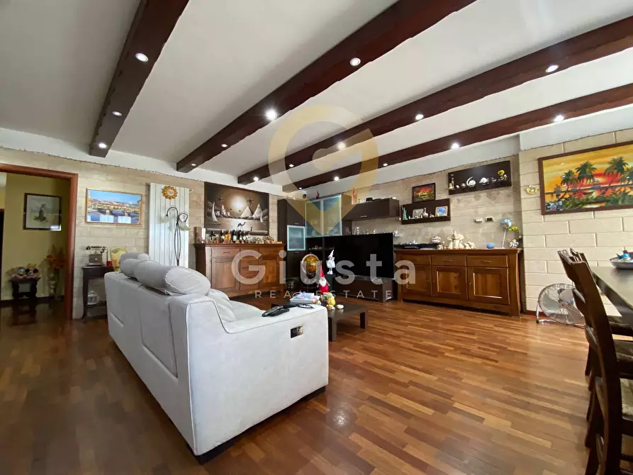 Immagine 16 di Appartamento in vendita  in Via Materdomini a Brindisi