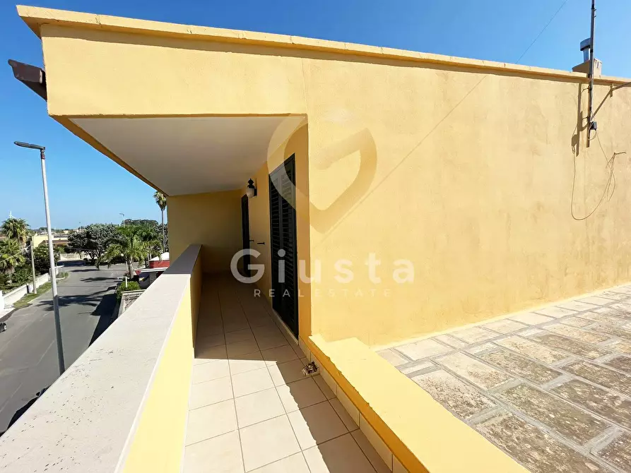 Immagine 21 di Casa indipendente in vendita  in VIALE DEI GIACINTI a San Pietro Vernotico