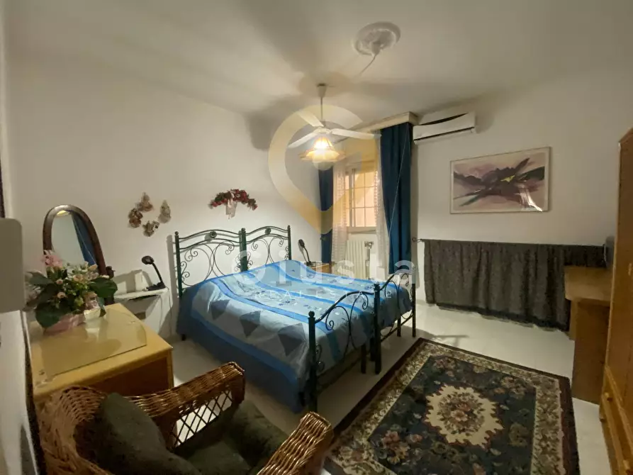 Immagine 11 di Casa semindipendente in vendita  in via bologna a Mesagne