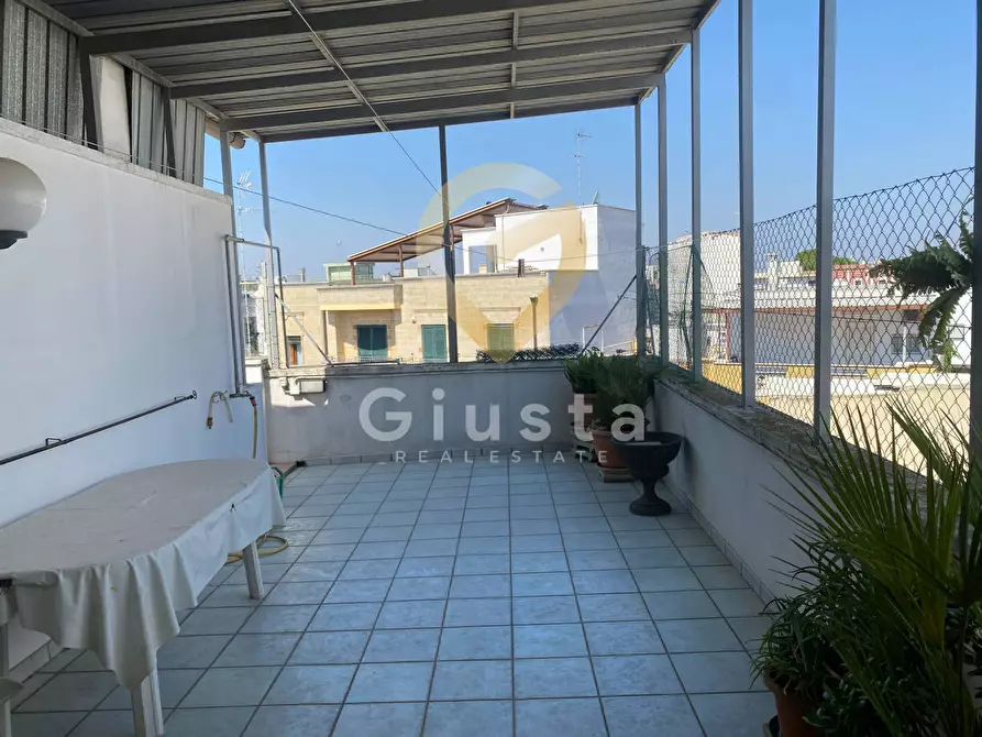 Immagine 26 di Casa semindipendente in vendita  in via bologna a Mesagne