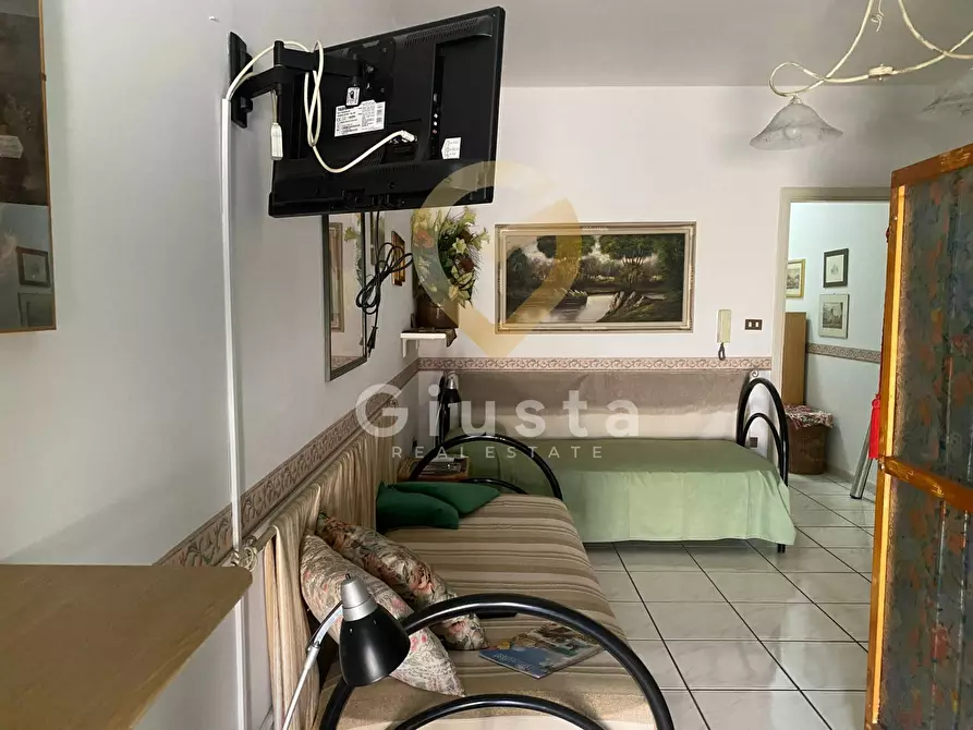 Immagine 30 di Casa semindipendente in vendita  in via bologna a Mesagne