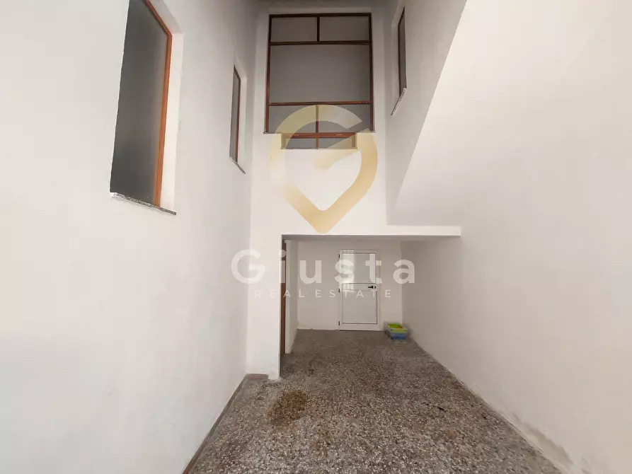 Immagine 3 di Appartamento in vendita  in via puccini a Brindisi