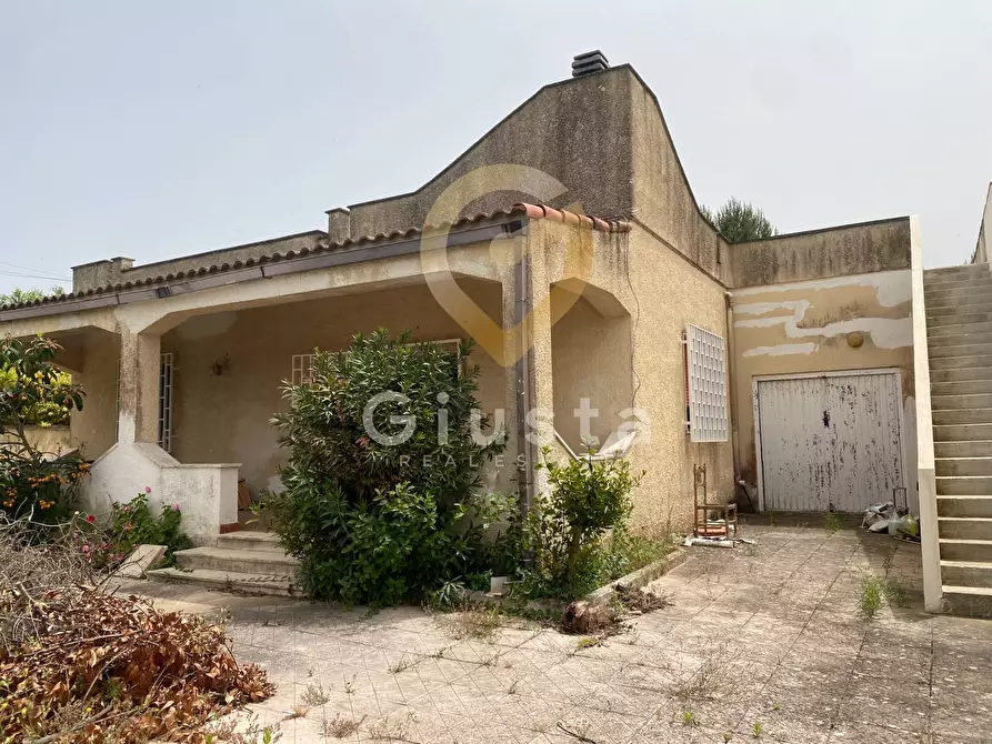 Immagine 1 di Casa indipendente in vendita  in Via Sacra famiglia a Torchiarolo