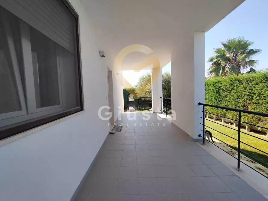 Immagine 10 di Casa bifamiliare in vendita  in Via Praga a Brindisi