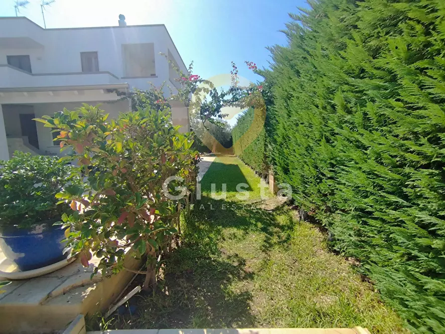 Immagine 15 di Casa bifamiliare in vendita  in Via Praga a Brindisi