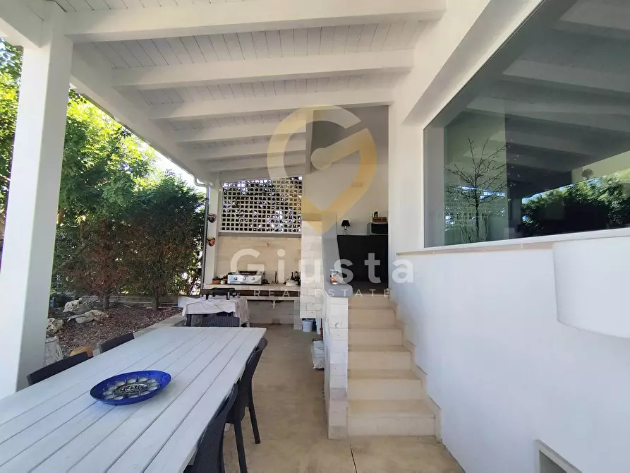 Immagine 30 di Casa bifamiliare in vendita  in Via Praga a Brindisi