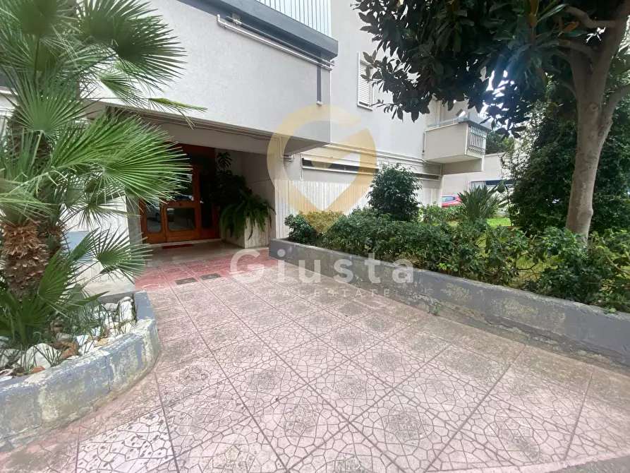 Immagine 4 di Appartamento in vendita  in viale belgio a Brindisi