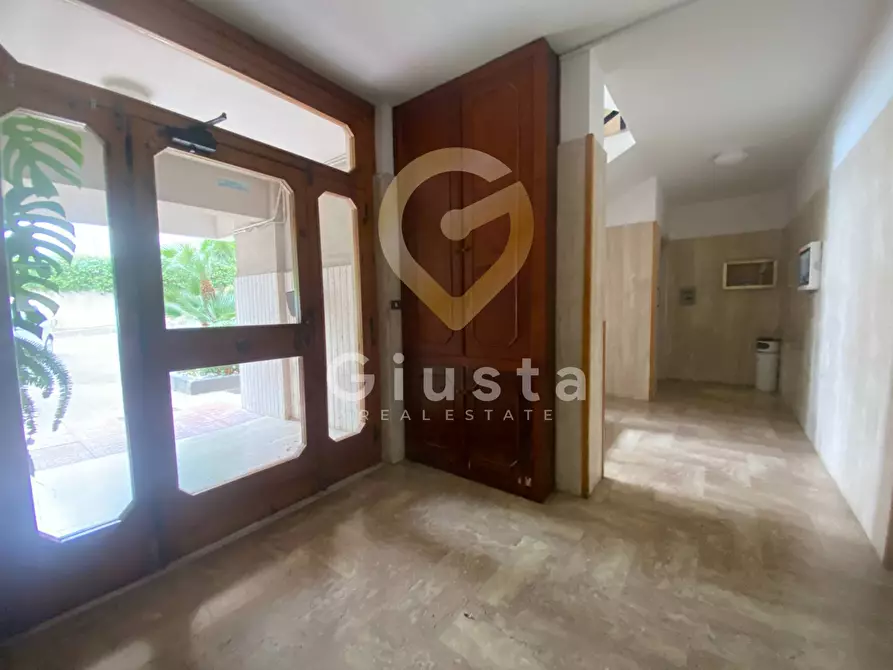 Immagine 5 di Appartamento in vendita  in viale belgio a Brindisi