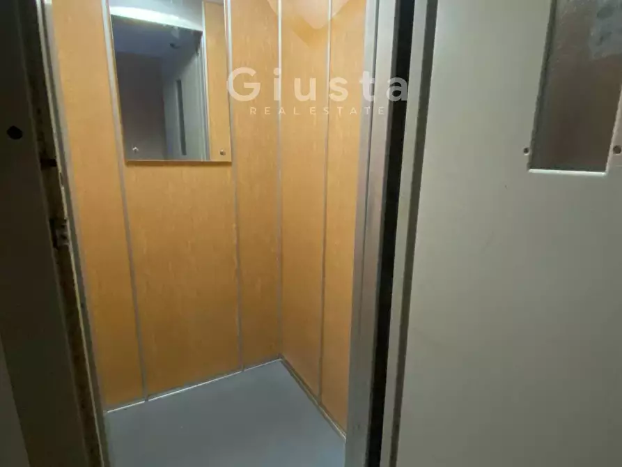 Immagine 6 di Appartamento in vendita  in viale belgio a Brindisi