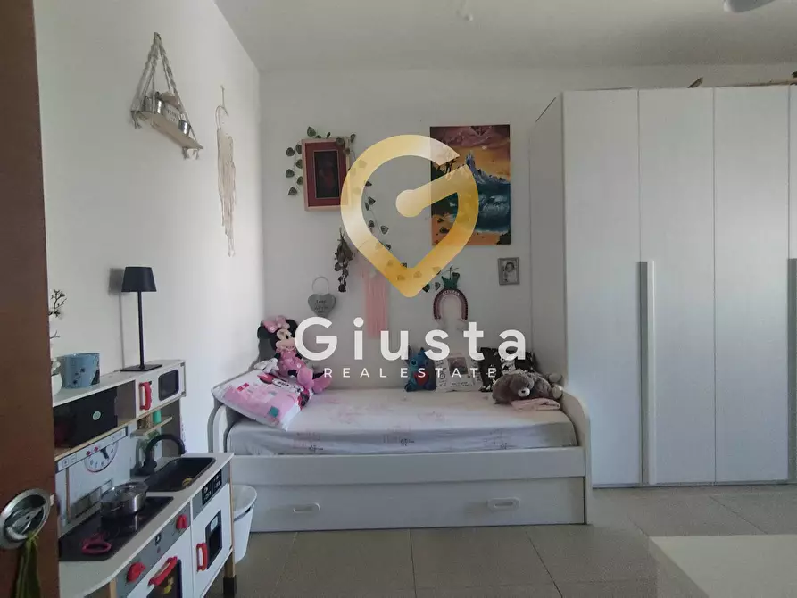 Immagine 23 di Appartamento in vendita  in Largo Amedeo Avogadro a Brindisi