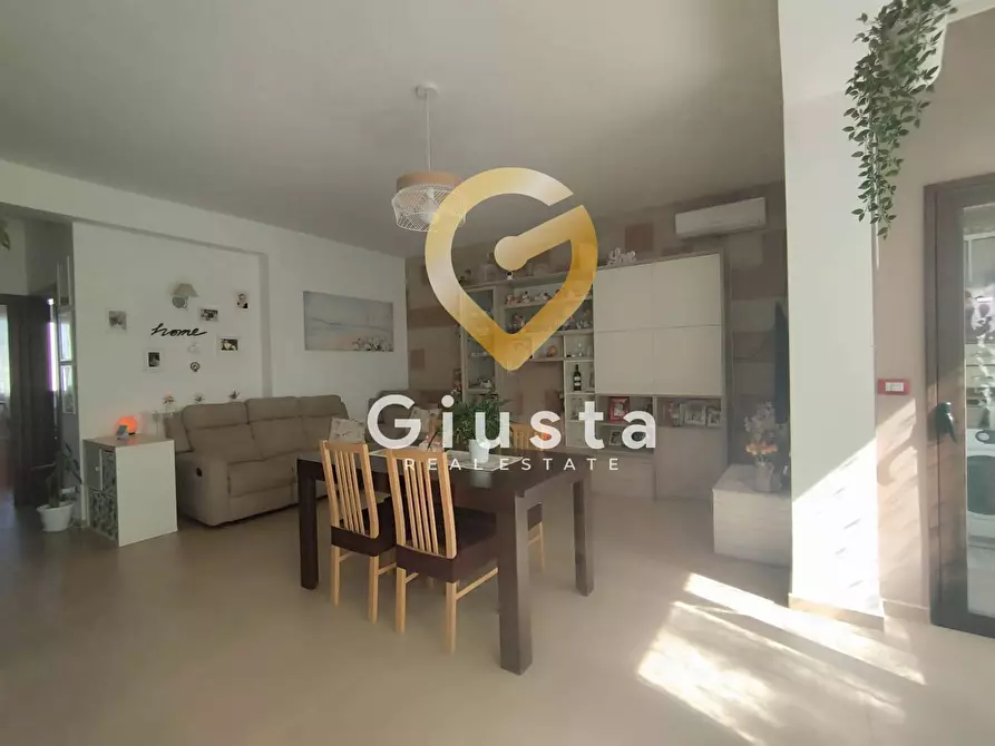 Immagine 8 di Appartamento in vendita  in Largo Amedeo Avogadro a Brindisi