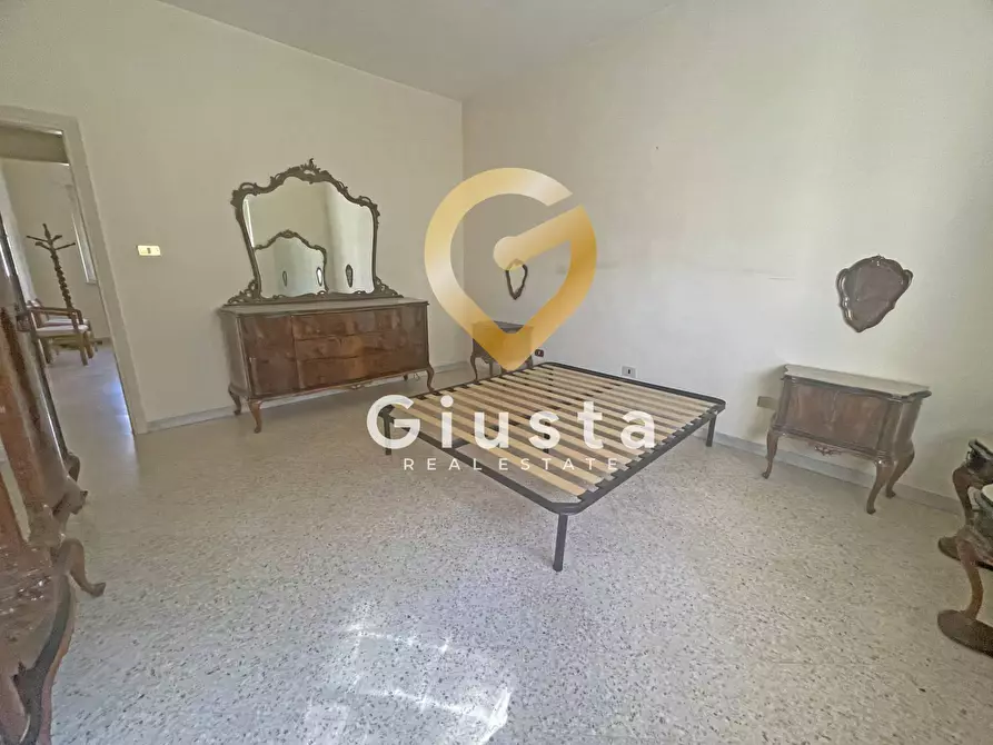 Immagine 11 di Appartamento in vendita  in Piazza Crispi a Brindisi