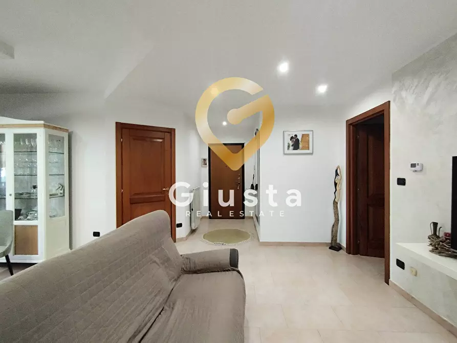 Immagine 4 di Appartamento in vendita  in Via San Donaci a Mesagne