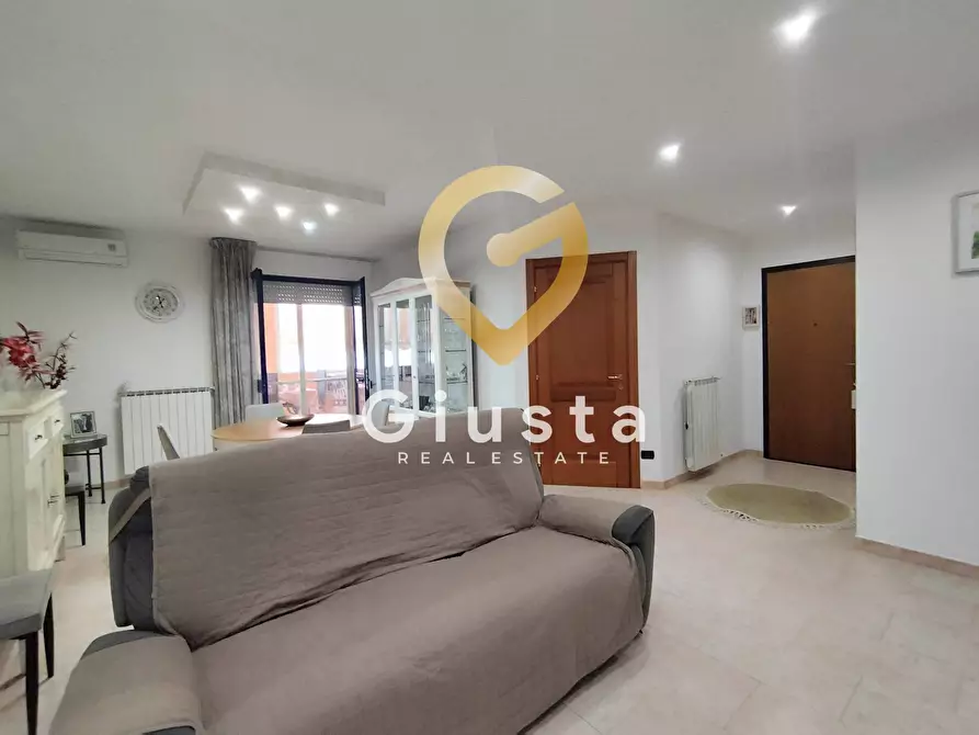 Immagine 7 di Appartamento in vendita  in Via San Donaci a Mesagne