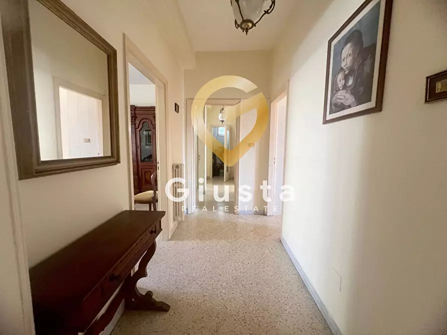 Immagine 24 di Appartamento in vendita  in Piazza Crispi a Brindisi