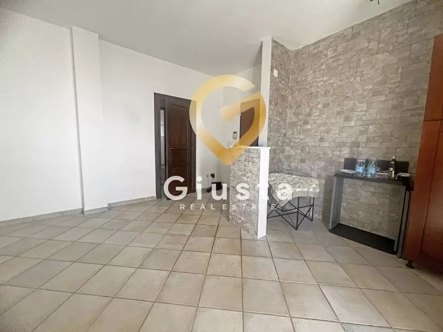 Immagine 6 di Appartamento in vendita  in Via Legnago a Brindisi