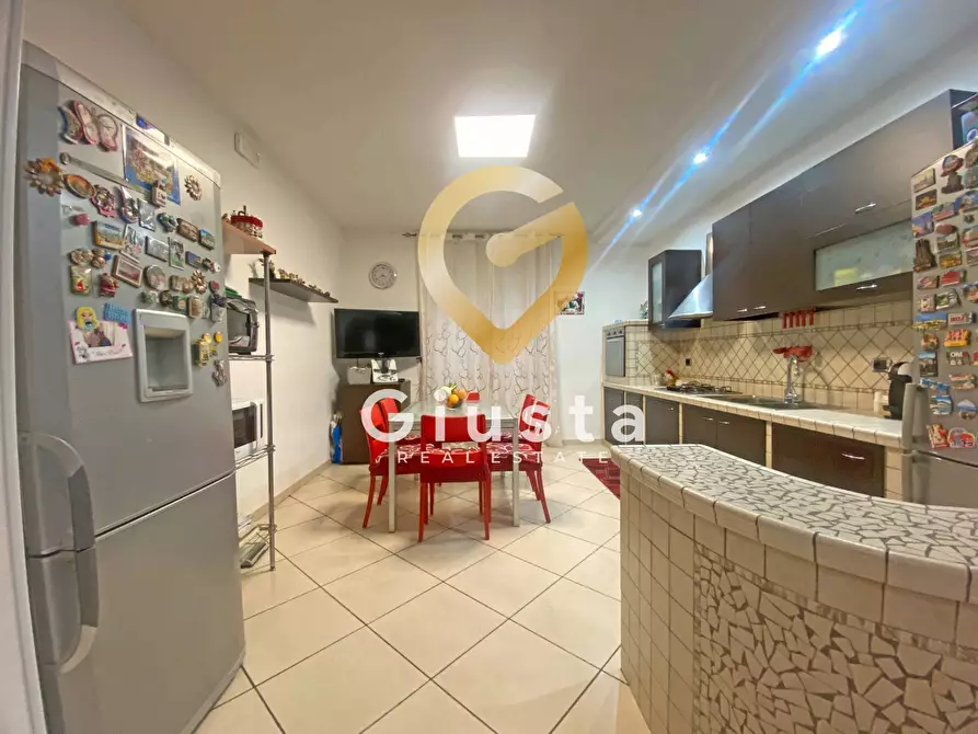 Immagine 3 di Appartamento in vendita  in Via Tertulliano a Brindisi