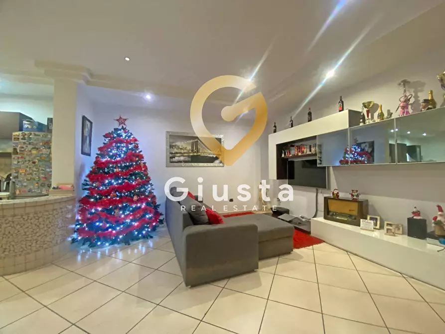 Immagine 7 di Appartamento in vendita  in Via Tertulliano a Brindisi