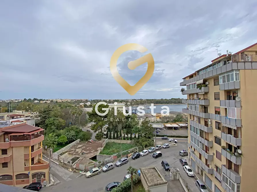 Immagine 21 di Appartamento in vendita  in Via del Lavoro a Brindisi
