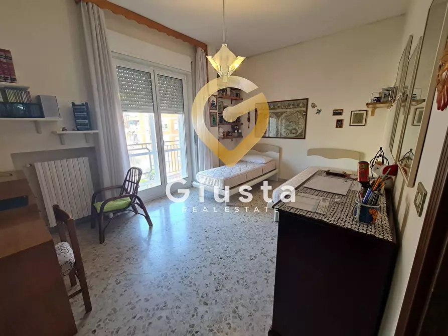 Immagine 4 di Appartamento in vendita  in via san martino della battaglia a Brindisi