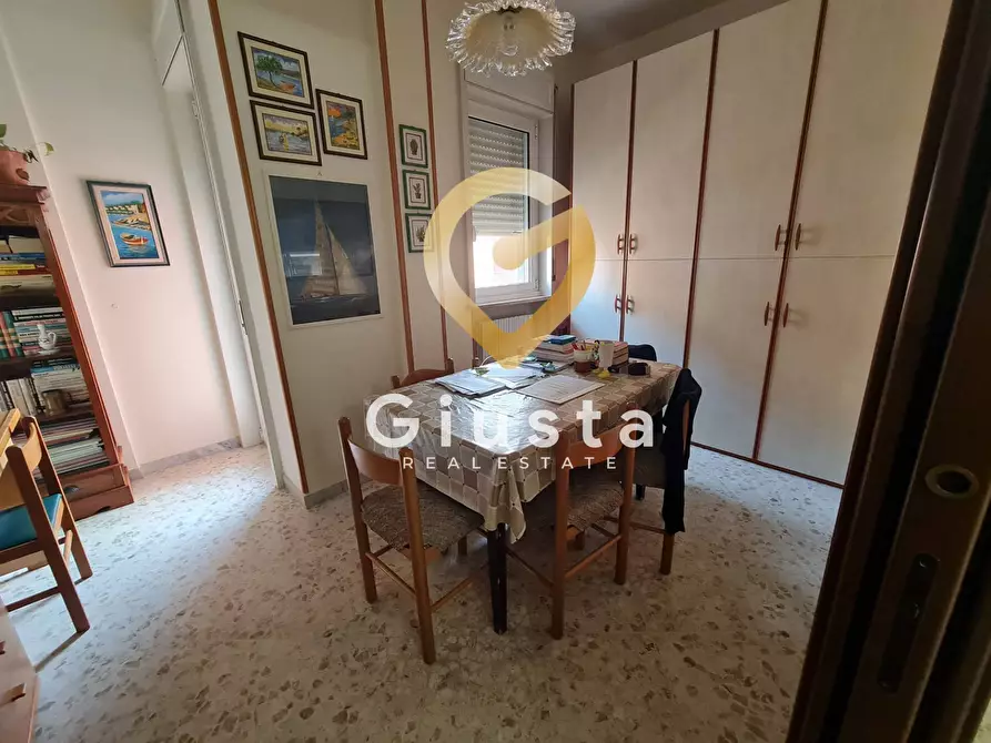 Immagine 2 di Appartamento in vendita  in via san martino della battaglia a Brindisi
