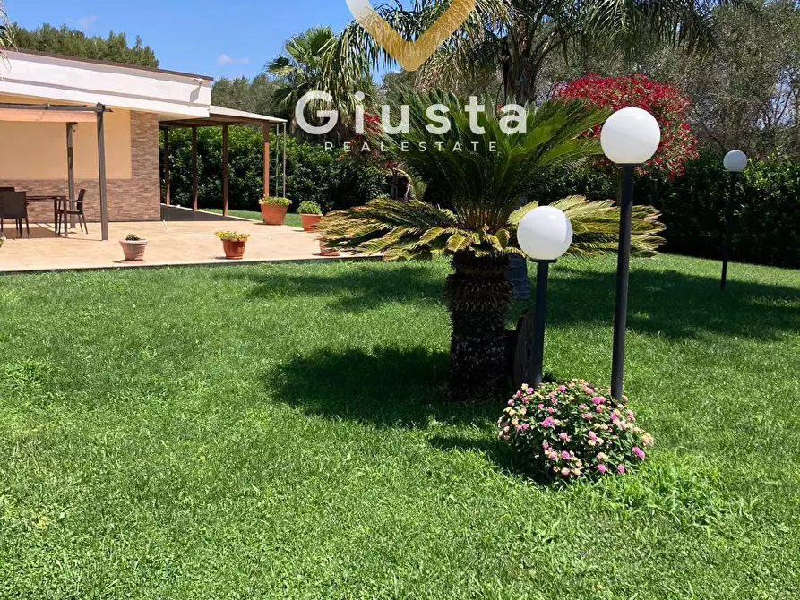 Immagine 12 di Villa in vendita  in via Palmitella a Mesagne