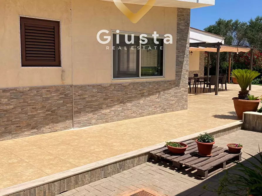 Immagine 6 di Villa in vendita  in via Palmitella a Mesagne