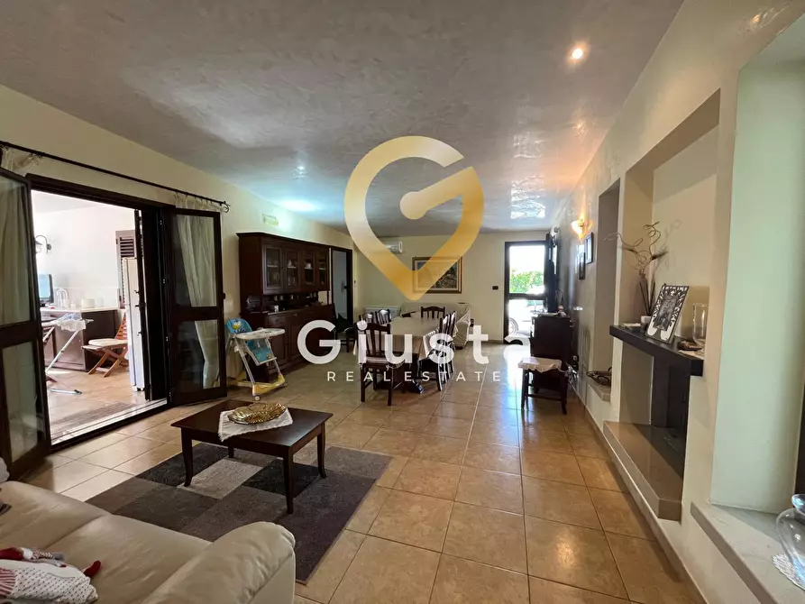 Immagine 17 di Villa in vendita  in via Palmitella a Mesagne