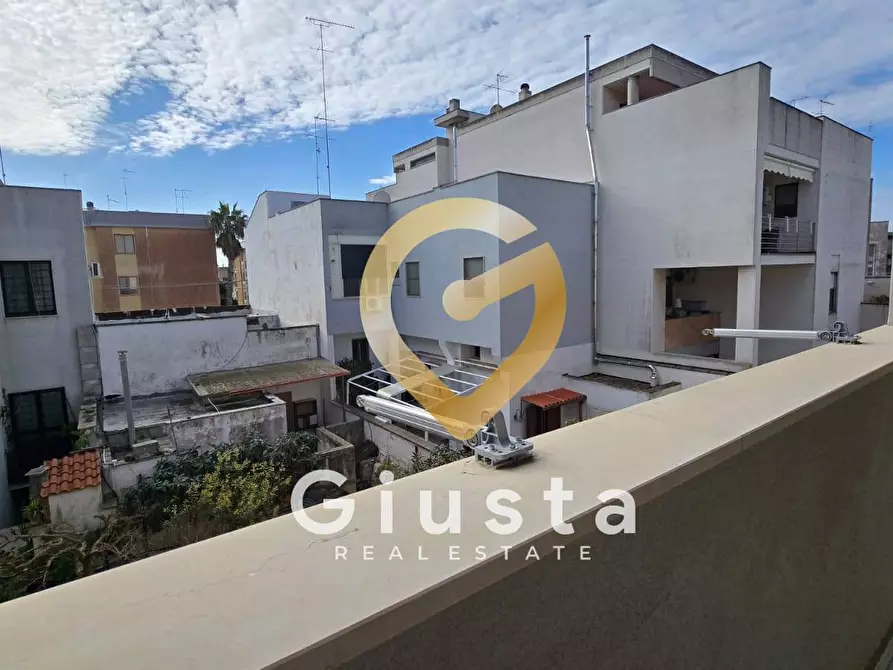 Immagine 14 di Appartamento in affitto  in Via Umberto Maddalena a Brindisi