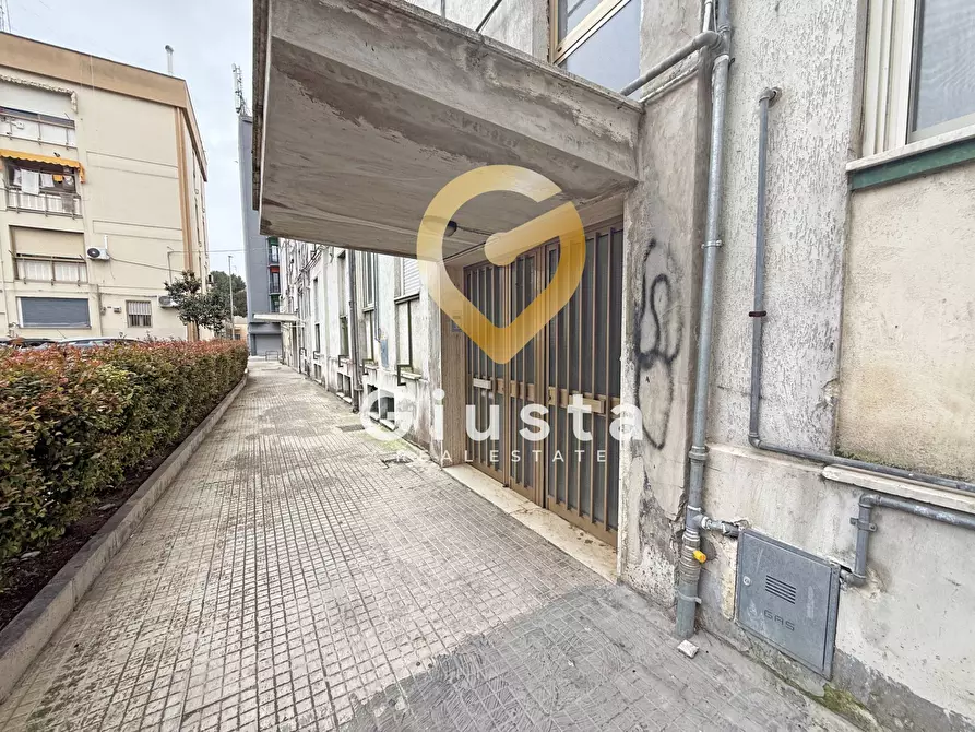 Immagine 3 di Appartamento in vendita  in Largo delle Murge a Brindisi