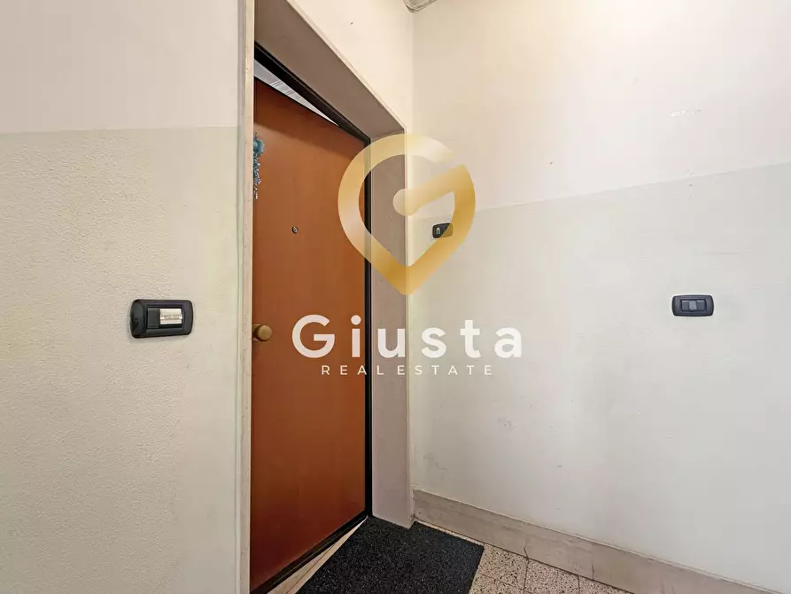 Immagine 5 di Appartamento in vendita  in Largo delle Murge a Brindisi