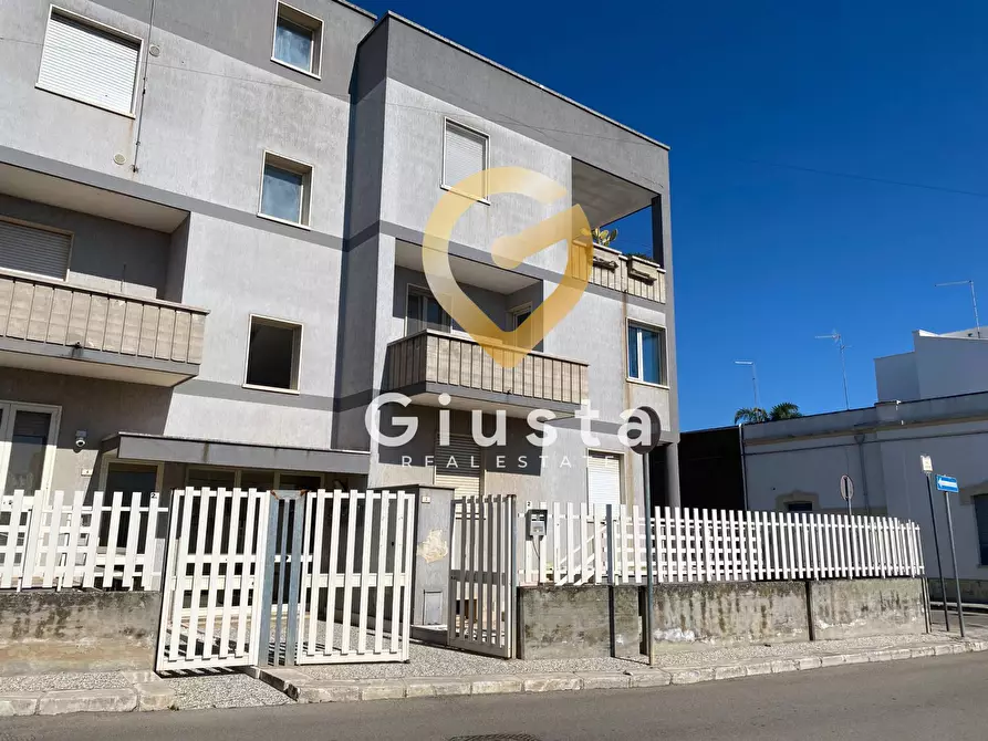 Immagine 20 di Appartamento in vendita  in Via Vincenzo Gigante a Cellino San Marco