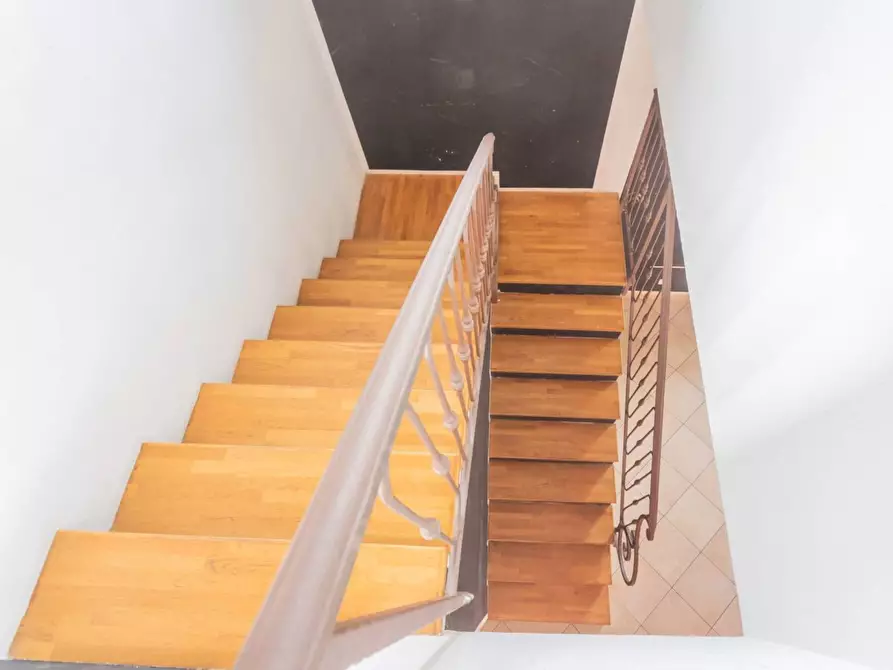 Immagine 22 di Villa in vendita  in via Alessandro Volta a Castiglione Olona