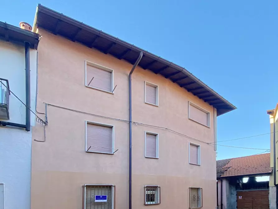 Immagine 10 di Appartamento in vendita  in Via XX Settembre a Bedero Valcuvia