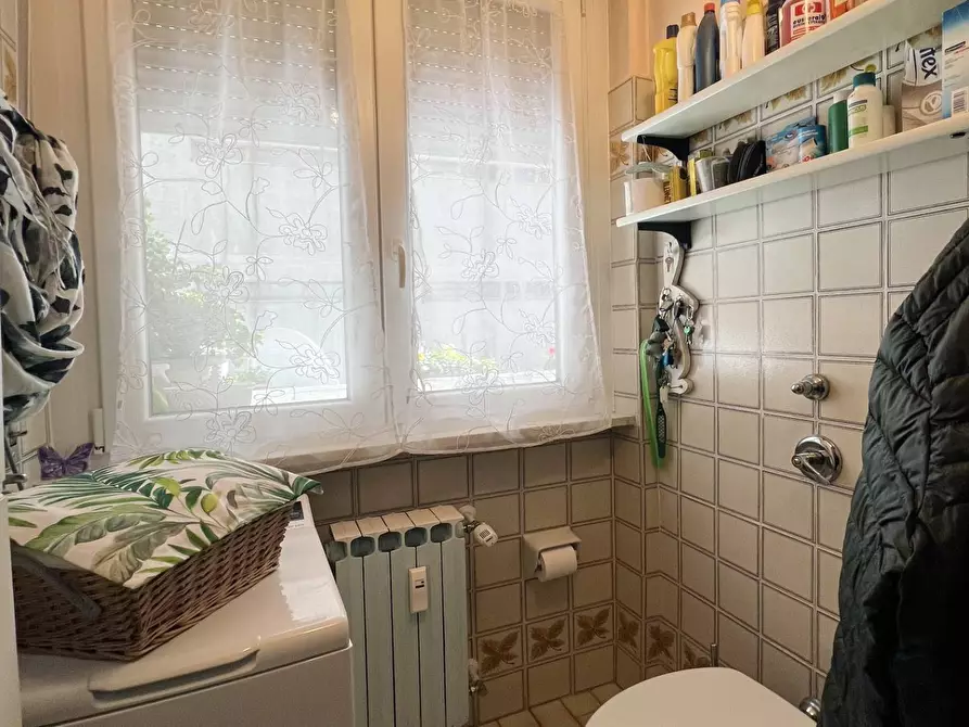 Immagine 8 di Appartamento in vendita  in via manin a Varese