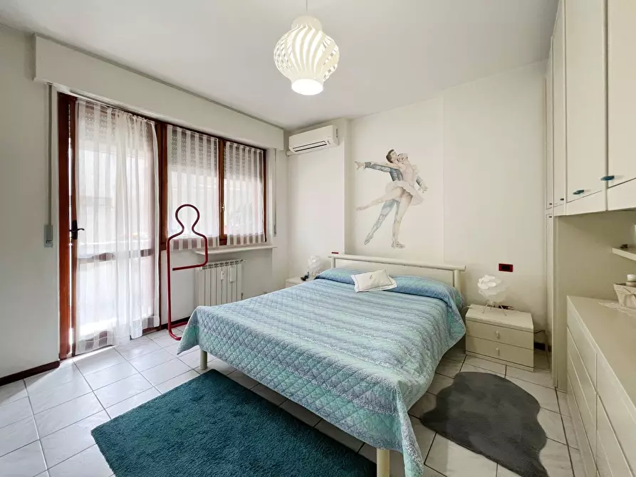 Immagine 9 di Appartamento in vendita  in via manin a Varese