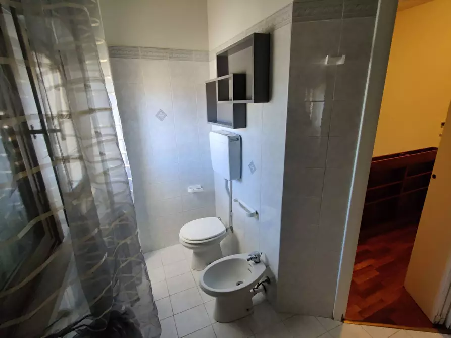 Immagine 18 di Appartamento in vendita  in Via Gramsci a Gallarate