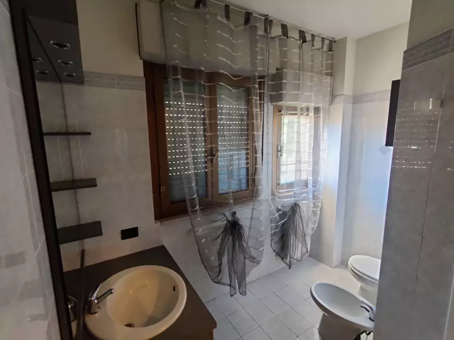 Immagine 19 di Appartamento in vendita  in Via Gramsci a Gallarate