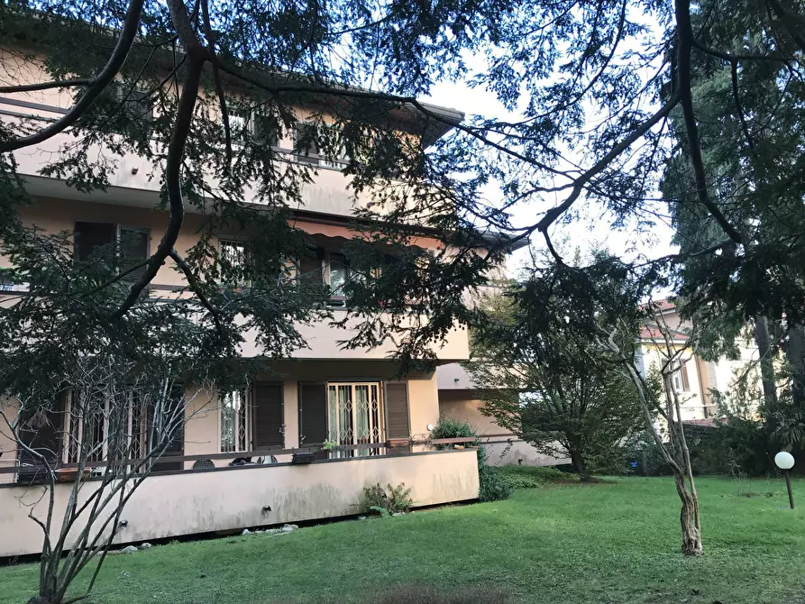 Immagine 27 di Appartamento in affitto  in Via Filelfo a Varese