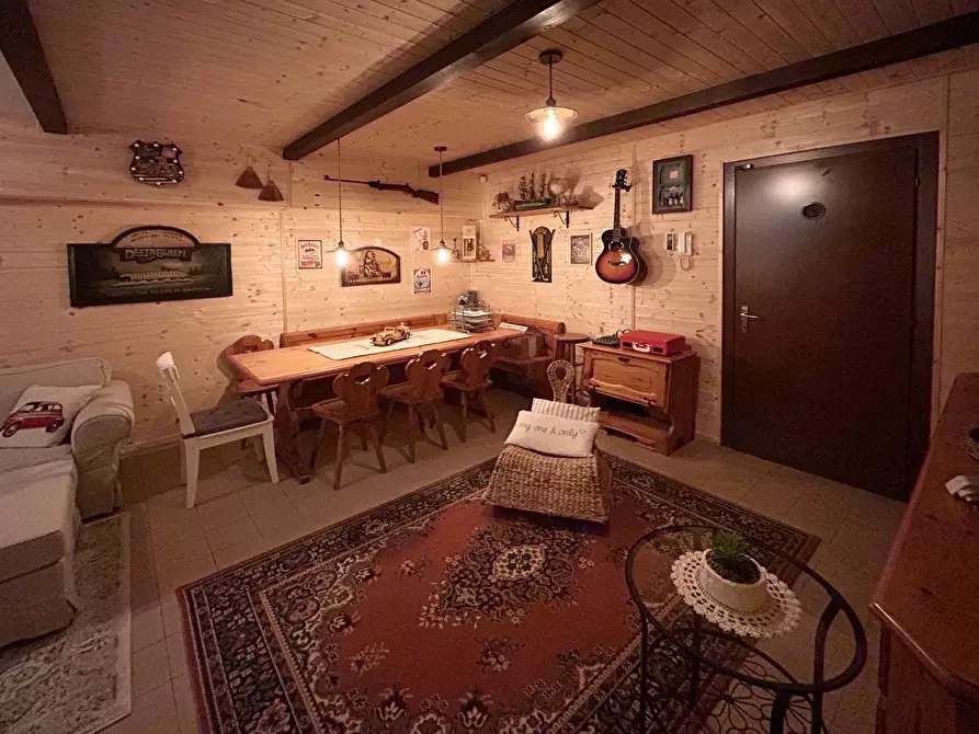 Immagine 21 di Villetta a schiera in vendita  in Via Monte Nevoso a Tradate