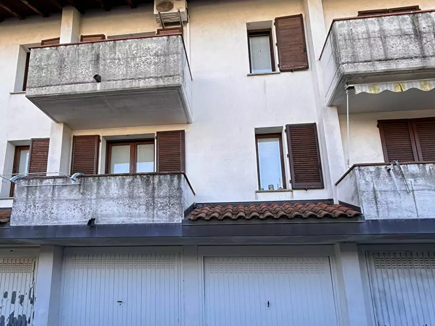 Immagine 28 di Villetta a schiera in vendita  in Via Monte Nevoso a Tradate