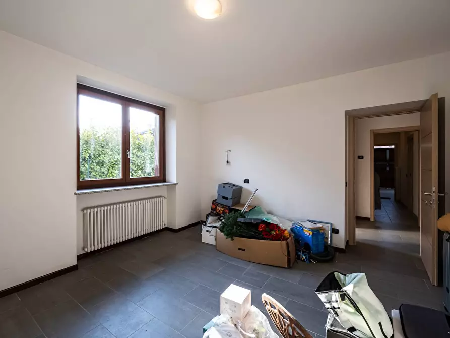 Immagine 20 di Villa in vendita  in via fontanone a Gavirate
