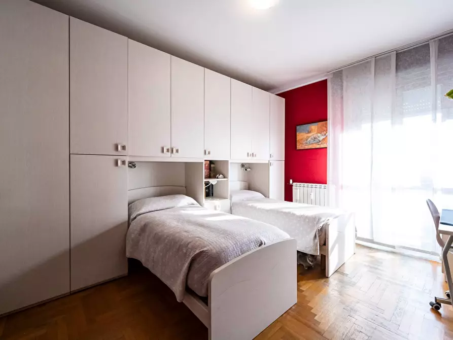 Immagine 27 di Appartamento in vendita  in Via Varese a Busto Arsizio