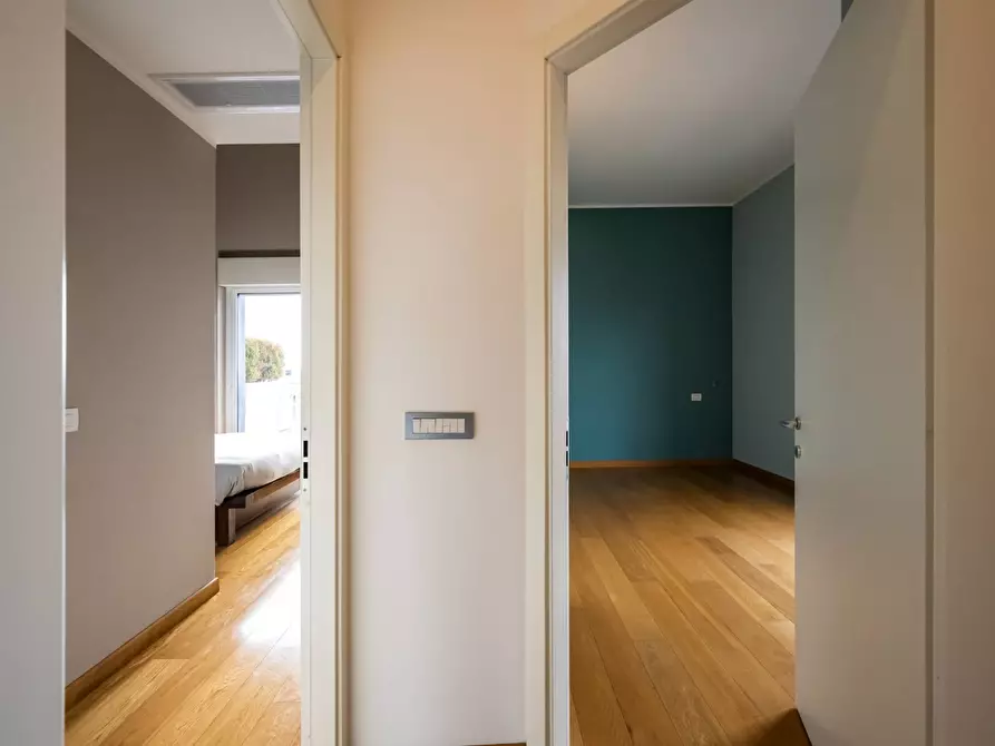 Immagine 12 di Appartamento in vendita  in via Nino Bixio a Gallarate