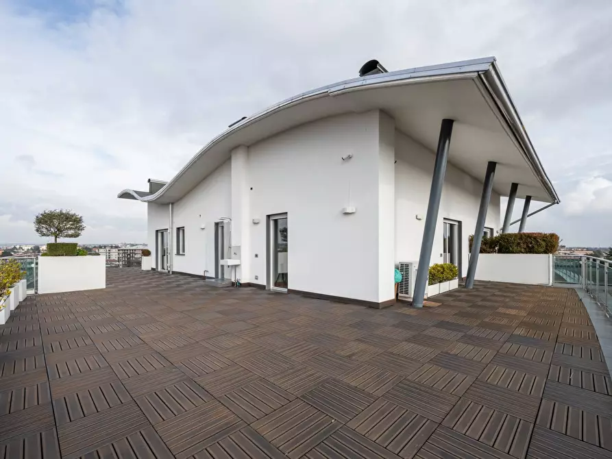 Immagine 20 di Appartamento in vendita  in via Nino Bixio a Gallarate