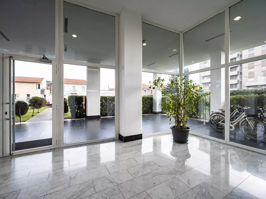 Immagine 26 di Appartamento in vendita  in via Nino Bixio a Gallarate