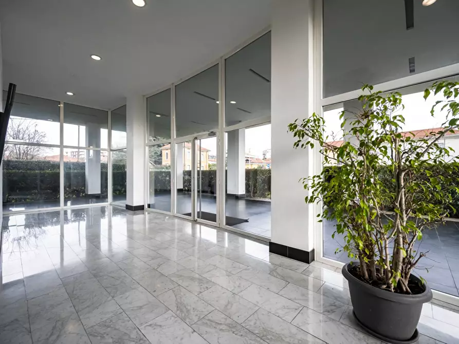 Immagine 27 di Appartamento in vendita  in via Nino Bixio a Gallarate